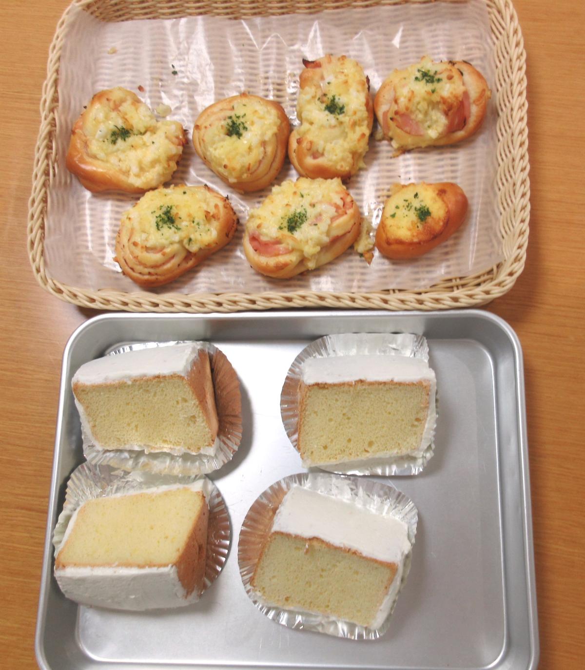 ハムチーズパンとシフォンケーキを作りました～！